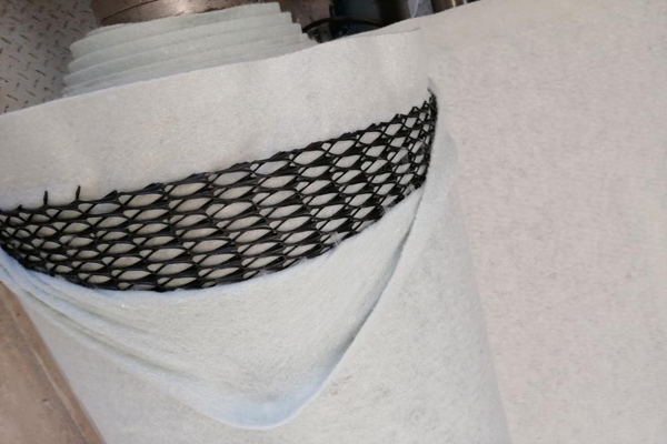 复合排水网应该怎么进行楔形焊接呢？