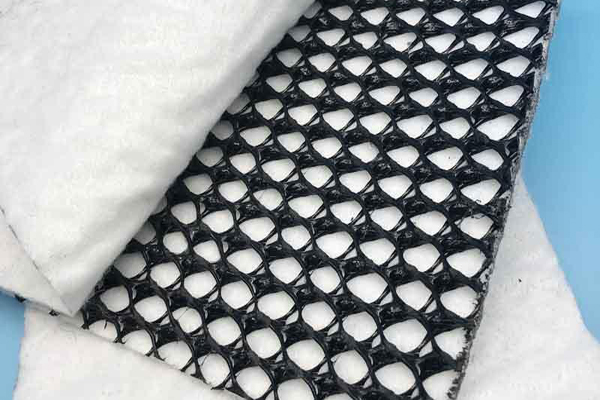三维复合排水网有没有保温性能  第1张