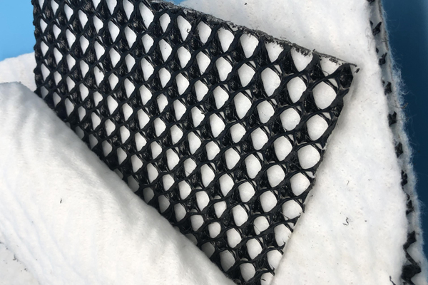 三维复合排水网与三维网的区别  第3张