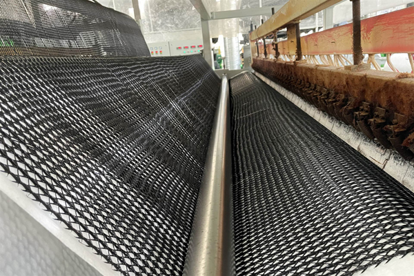 三维复合排水网在地下排水工程中的应用  第1张